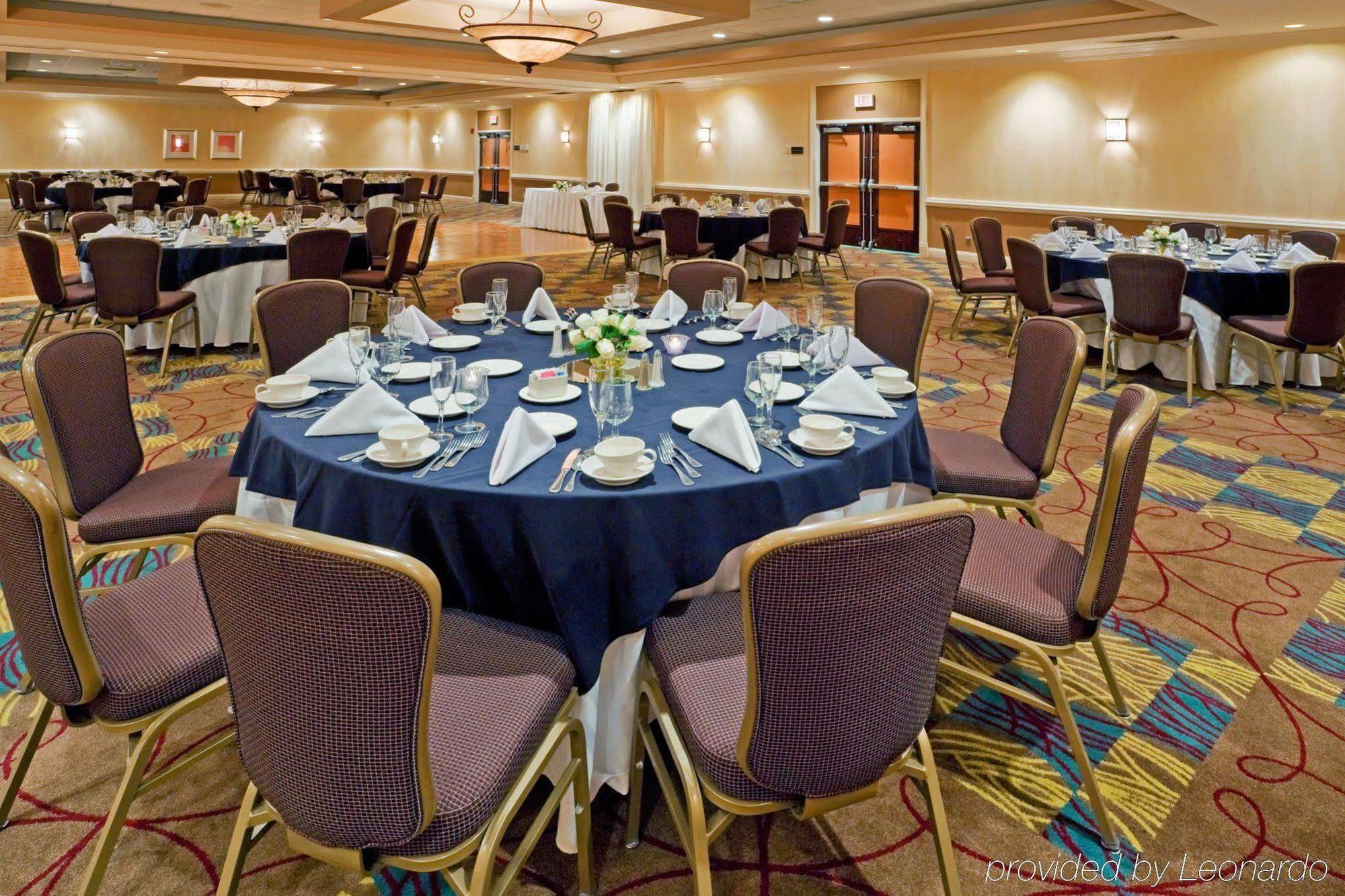 Готель Wyndham Philadelphia-Bucks County Feasterville-Trevose Ресторан фото